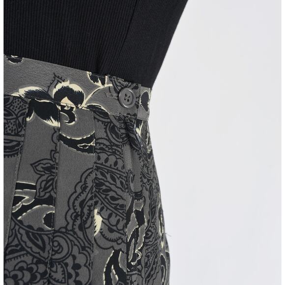 Vintage 90s Gray Pleated Floral and Paisley Academia Schoolgirl Mini Skirt M - Picture 5 of 7